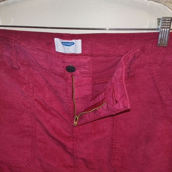 2 women's skirts - Picture 6 of 7